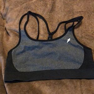 Sports bra